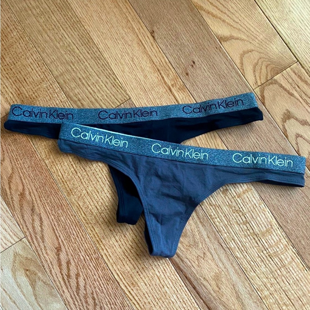 Calvin Klein Thongs